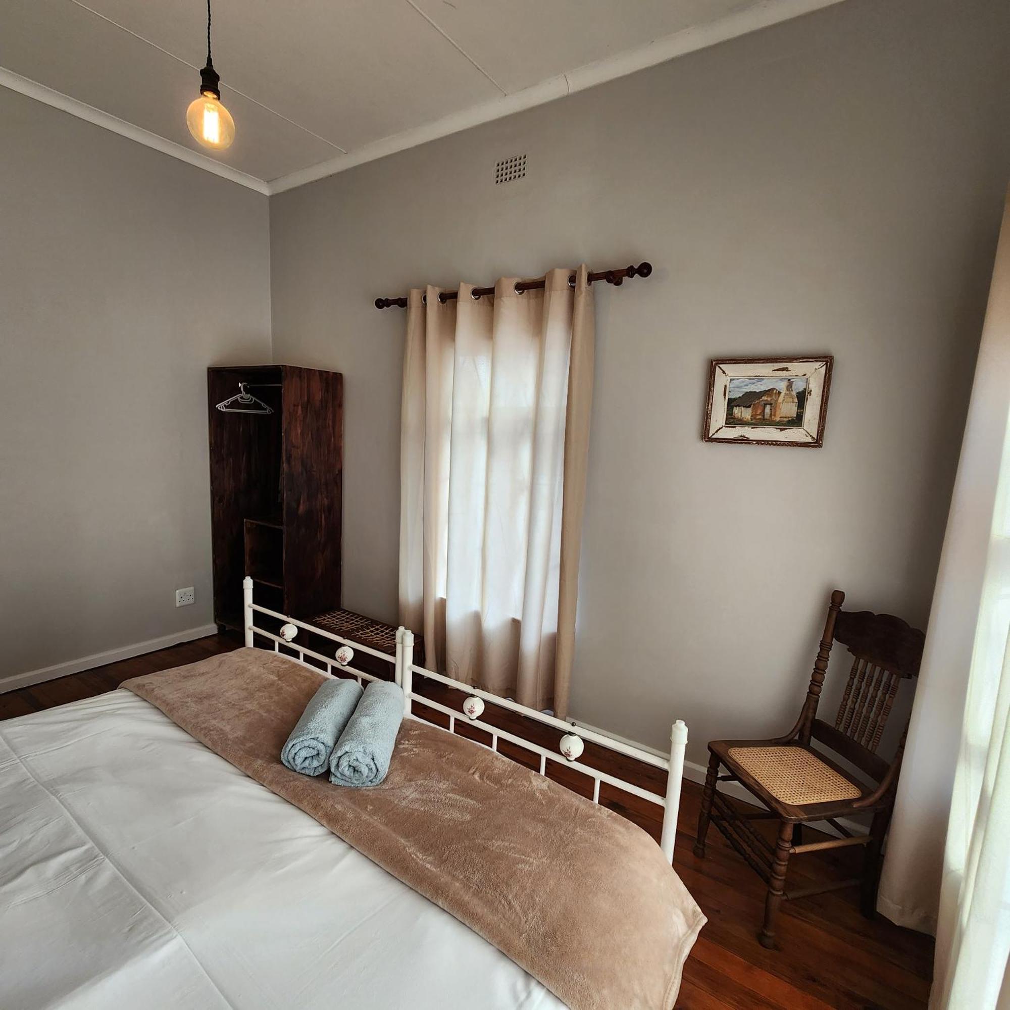 Karoo Leeu Self Catering Villa Oudtshoorn Bagian luar foto